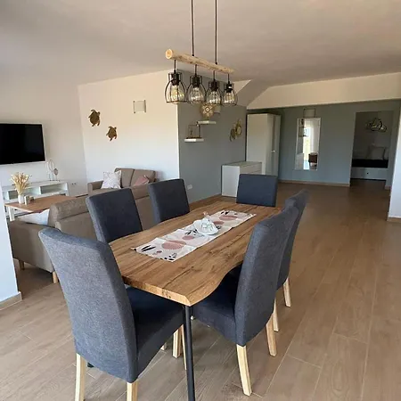 Seabreeze House Apartman