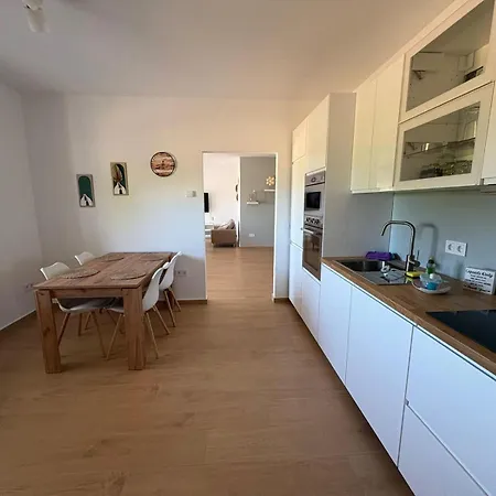 Seabreeze House * Rhodes City